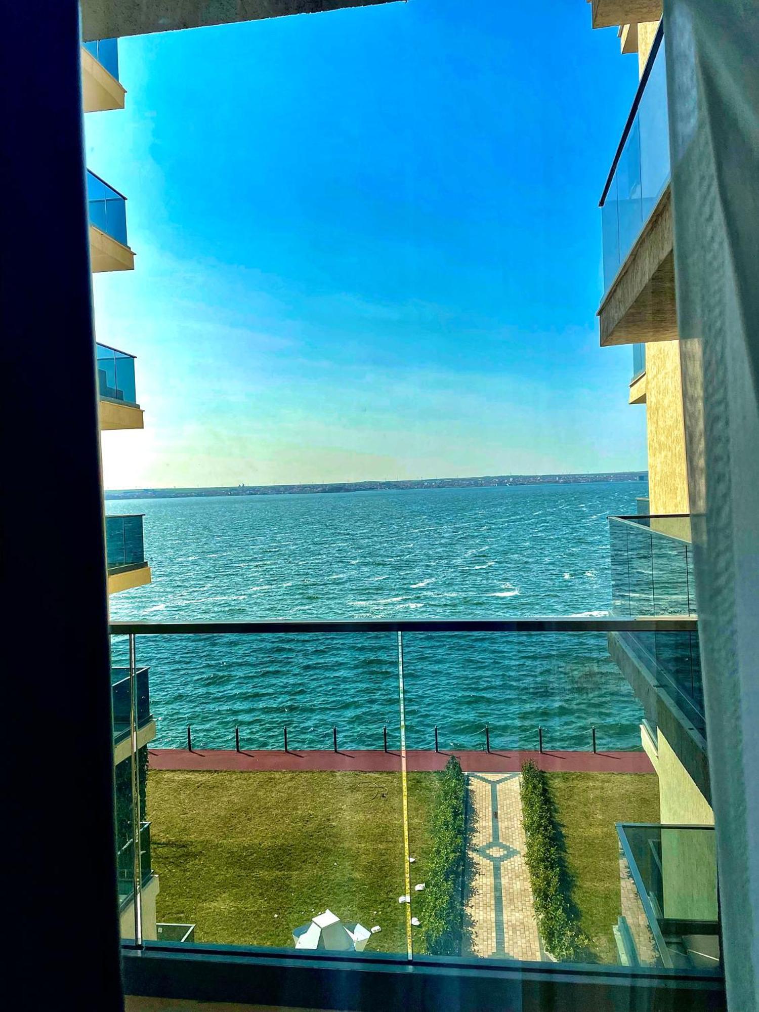 Solid Residence Sea View Mamaia Esterno foto